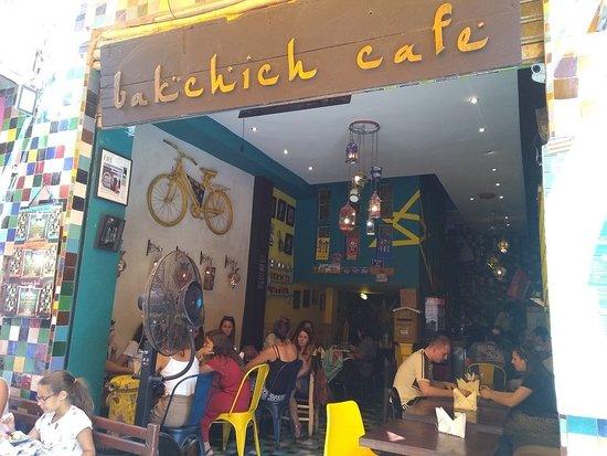 Bakchich Cafe